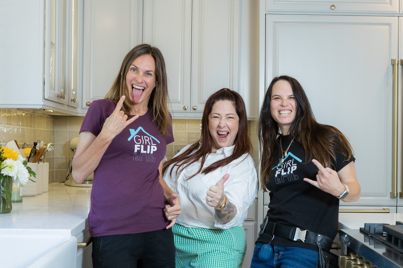 Carnie Wilson with the Girl Flip team in her new kitchen